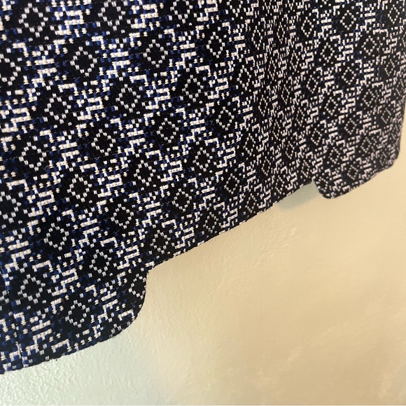 MAJE printed woven mini skirt SZ 34 / XS - Picture 4 of 9